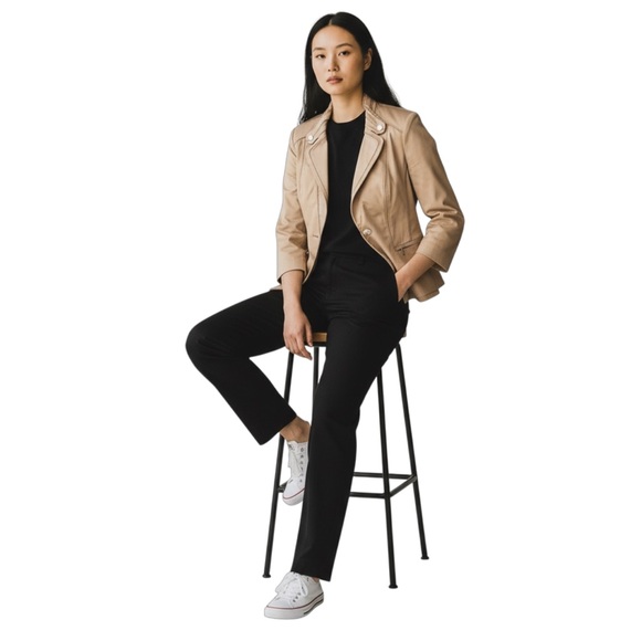 White House Black Market Beige Tan Women's Jacket Blazer Sz 6 Like New - Picture 2 of 15